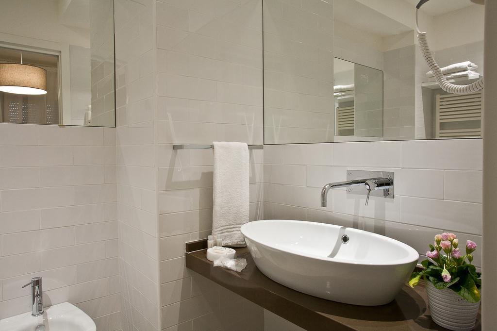 Domus Roma Hotel Matera Exterior photo